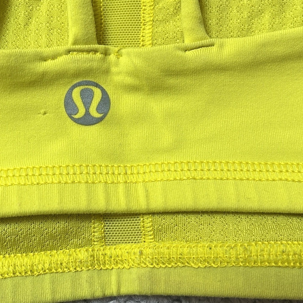 Lululemon free to be sports bra - Picture 4 of 5